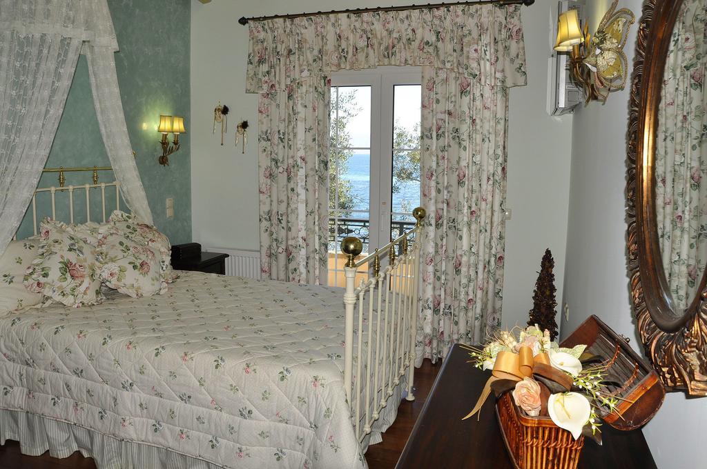 Villa Romantica Perama  Zimmer foto