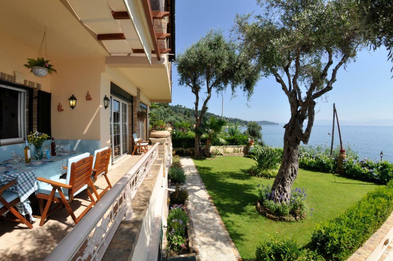 Villa Romantica Perama  Exterior foto